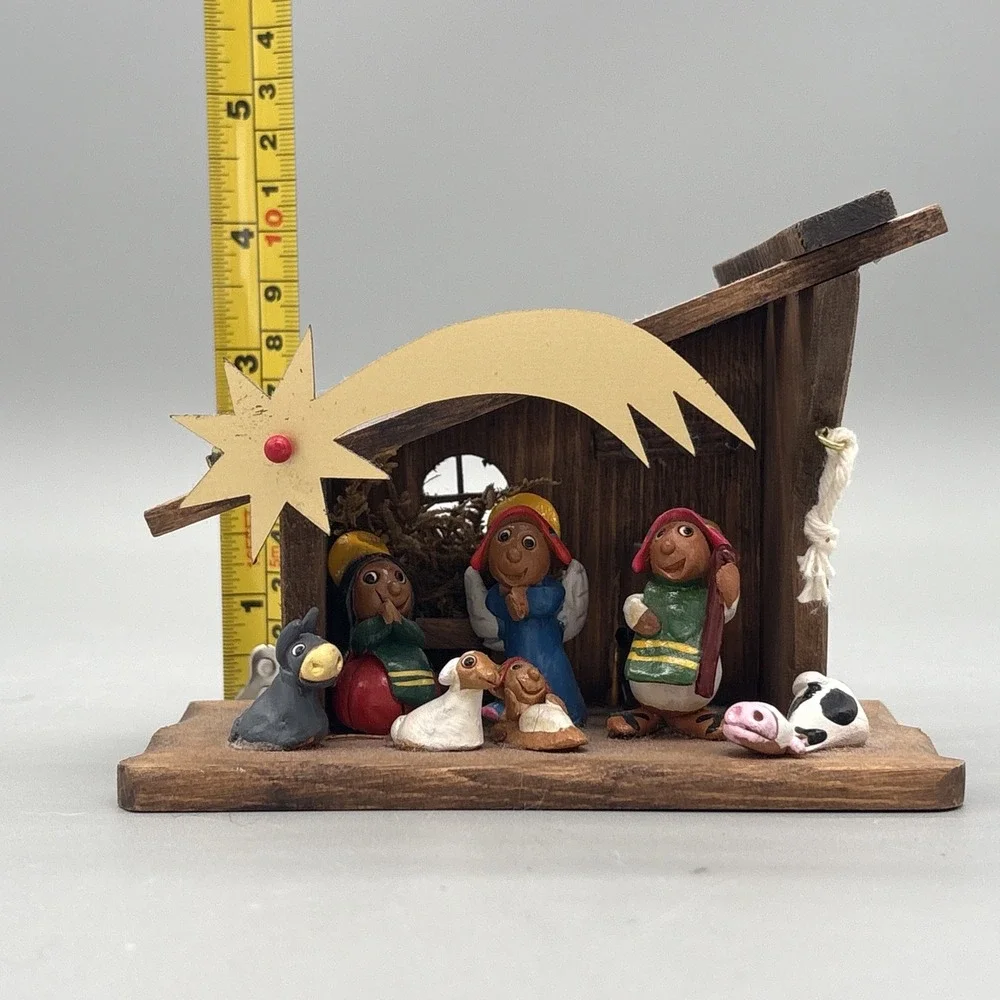Vintage Nativity Set In Manger 3D Diorama Wood Hand Crafted by Franciscan Monks‎